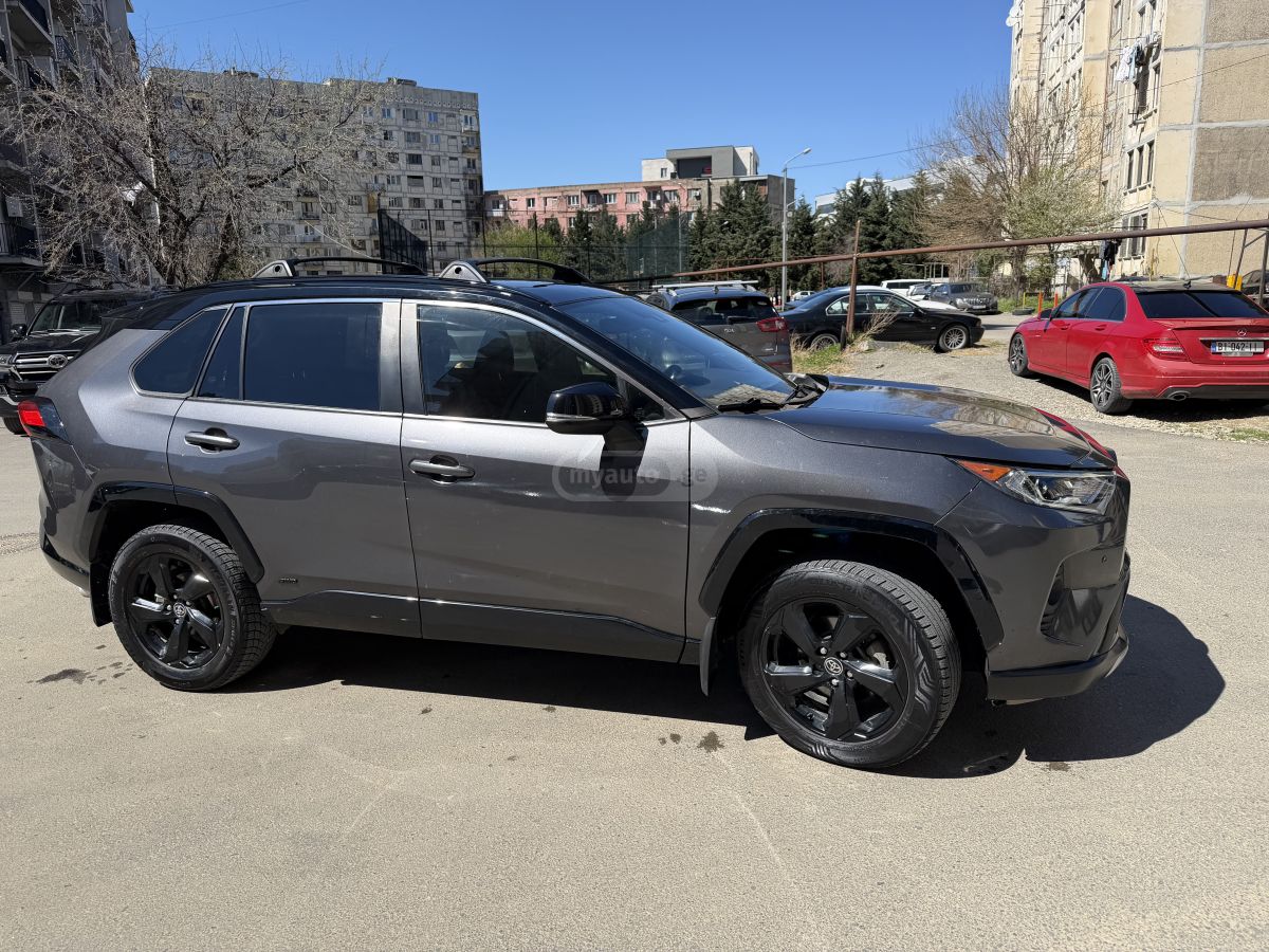 Toyota Rav 4 - фото 14