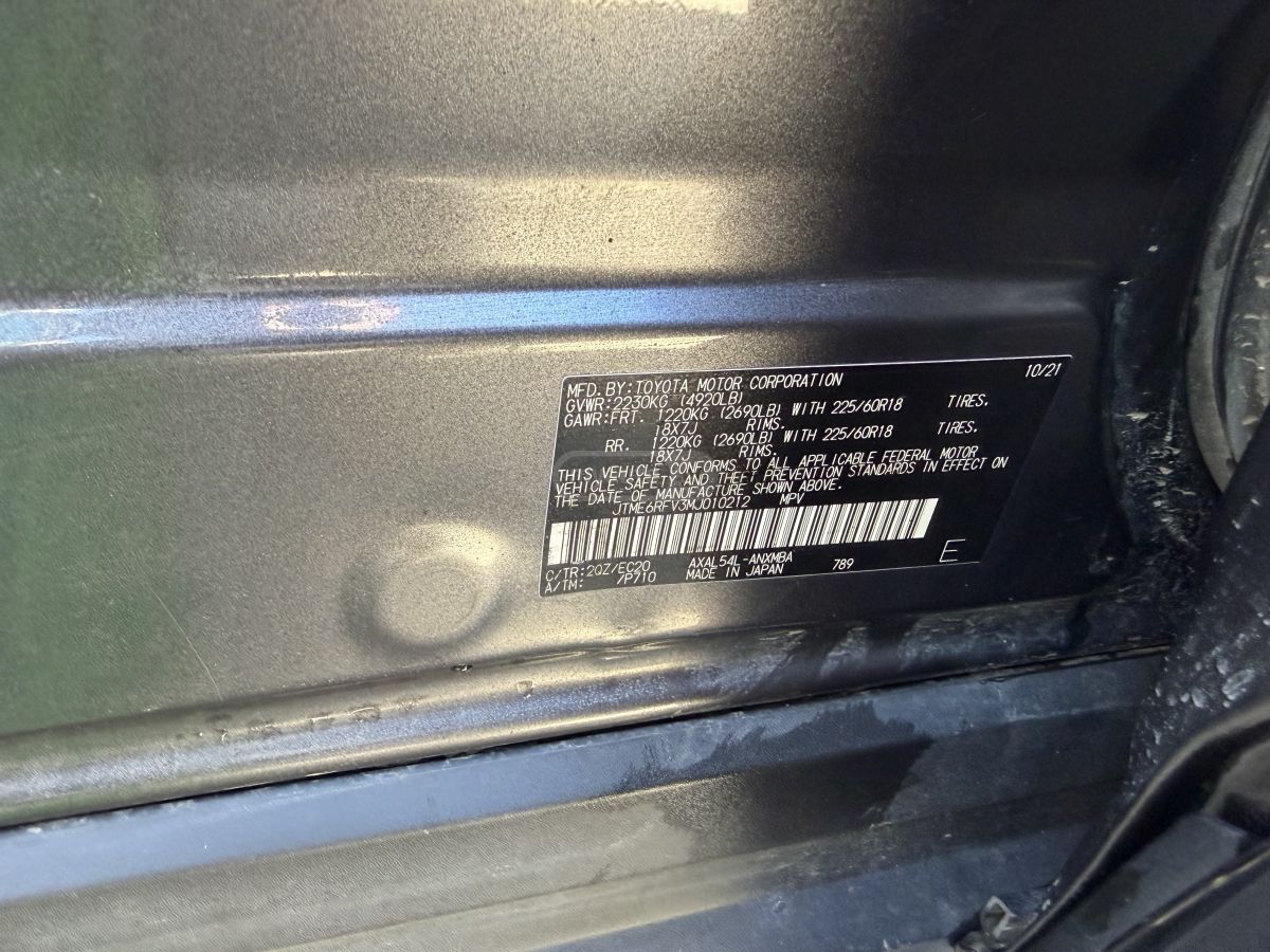 Toyota Rav 4 - фото 9