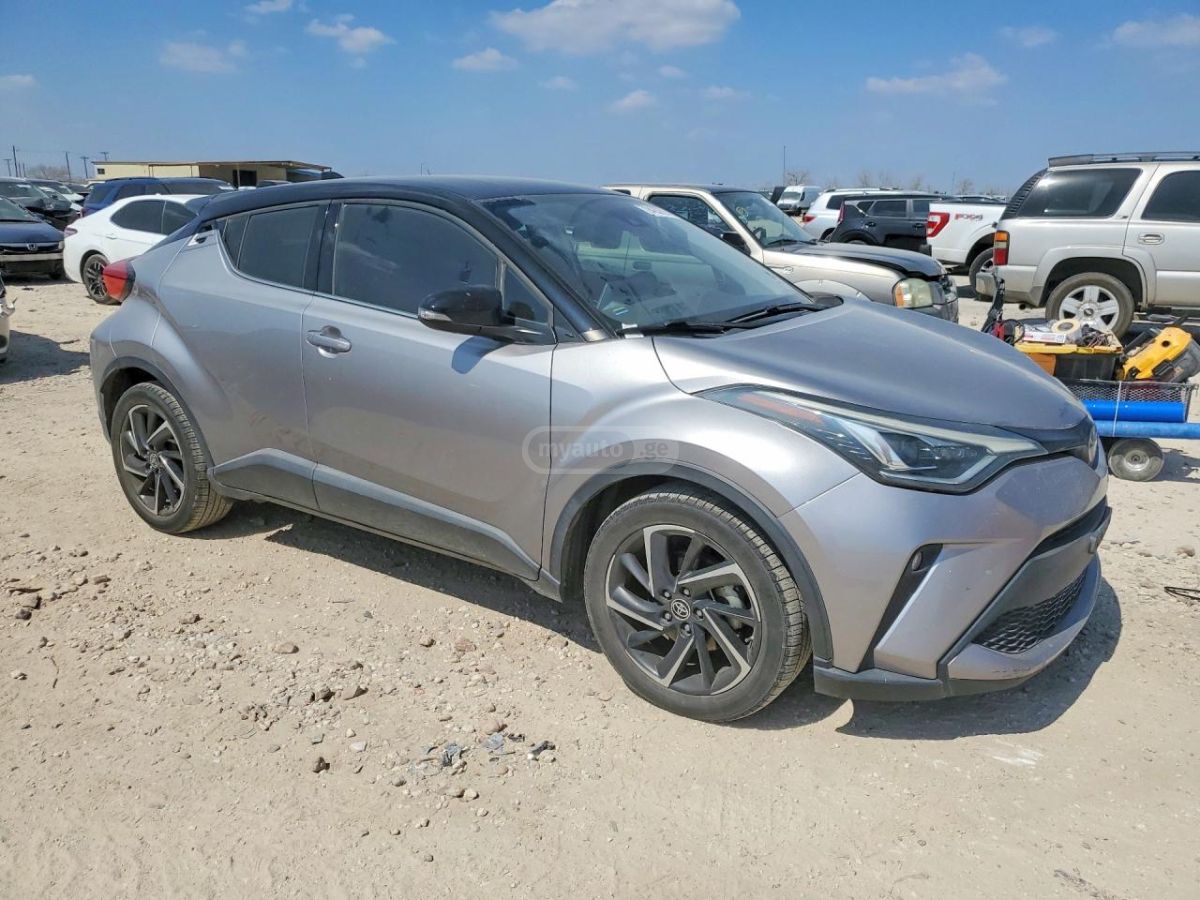 Toyota CHR - фото 2