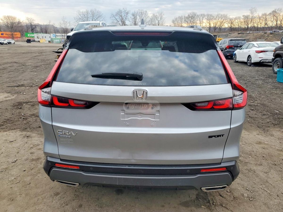 Honda CR-V - фото 6