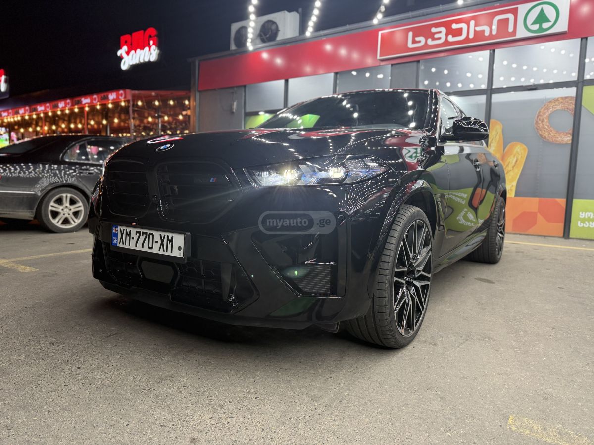 BMW xDrive40i 4dr All-Wheel Drive — миниатюра 11