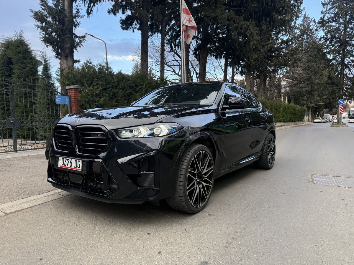 BMW xDrive40i 4dr All-Wheel Drive — миниатюра 2