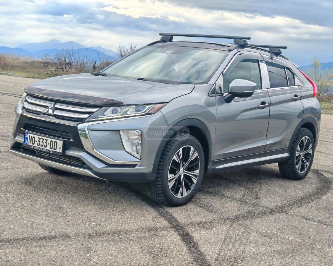 Mitsubishi Eclipse Cross - фото 1