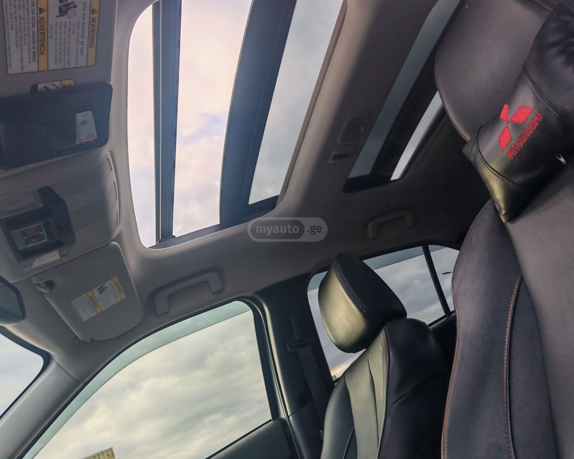 Mitsubishi Eclipse Cross - фото 10