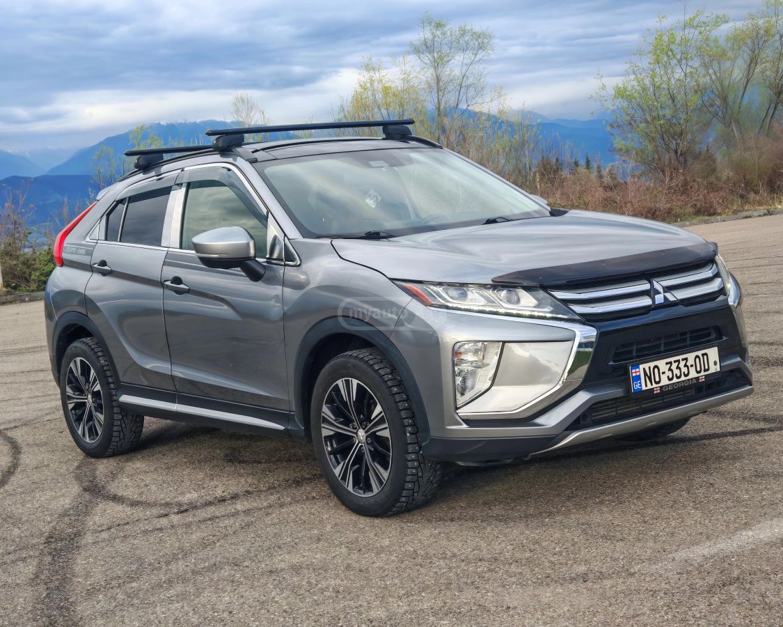Mitsubishi Eclipse Cross - фото 2