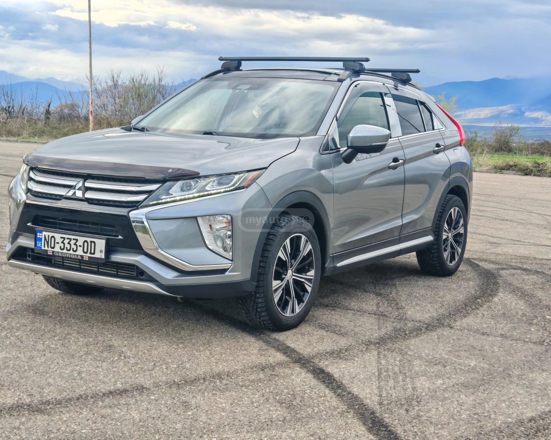 Mitsubishi Eclipse Cross - фото 3