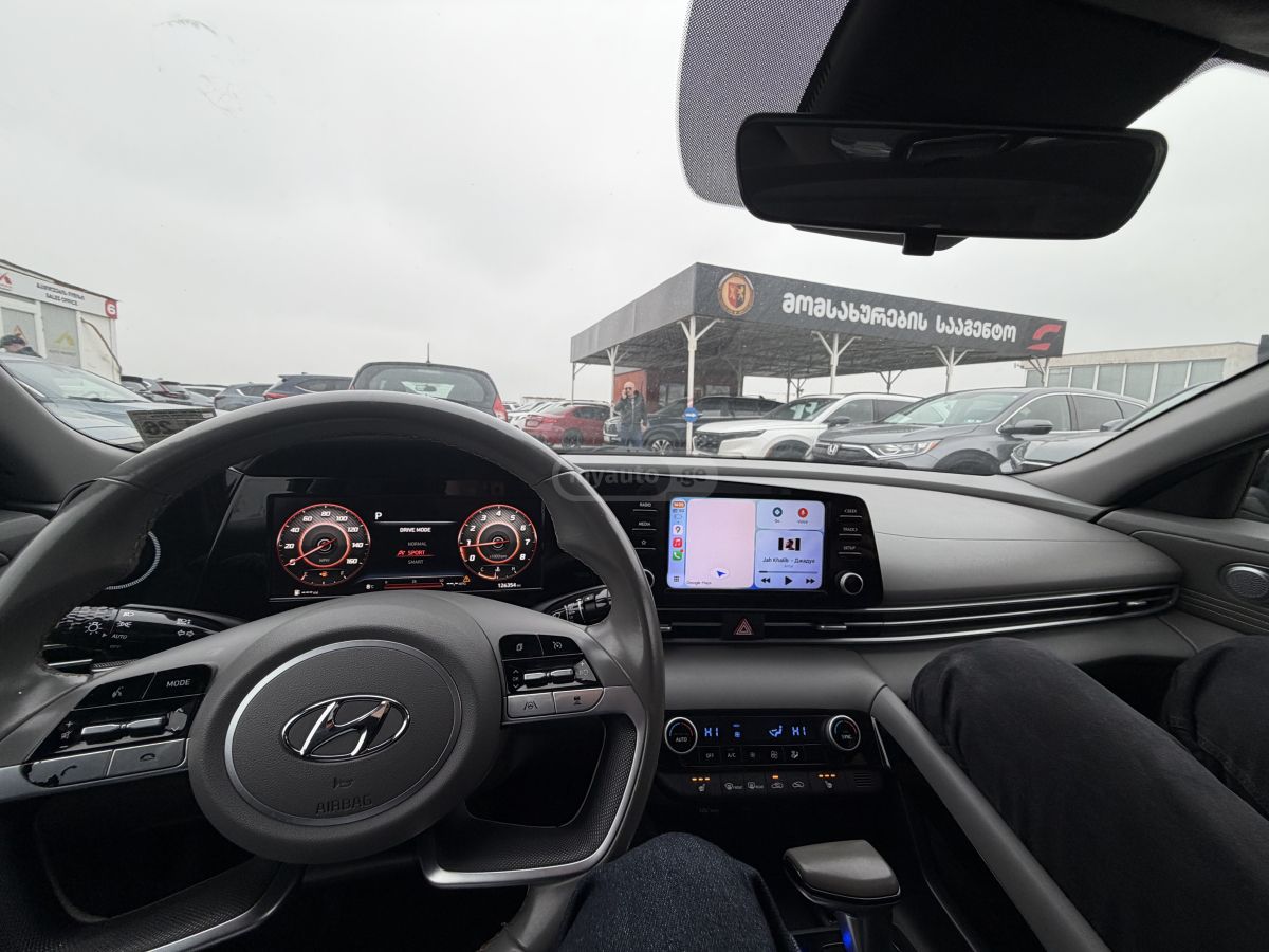 Hyundai Elantra - фото 7