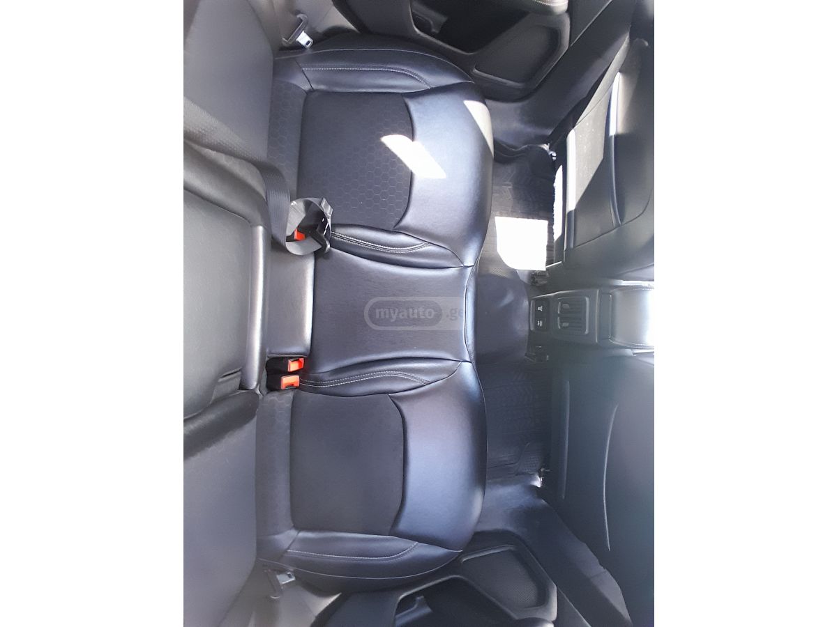 Jeep Compass - фото 10