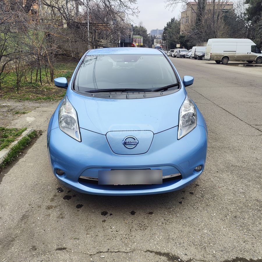 Nissan Leaf - фото 2