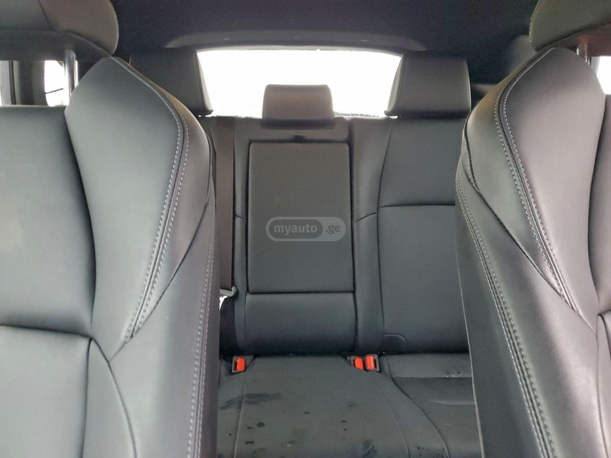 Toyota Limited 4dr All-Wheel Drive CV — миниатюра 7