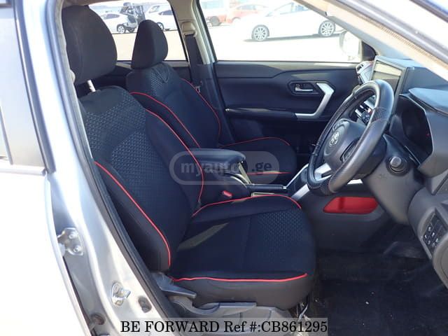 Toyota Raize - фото 9