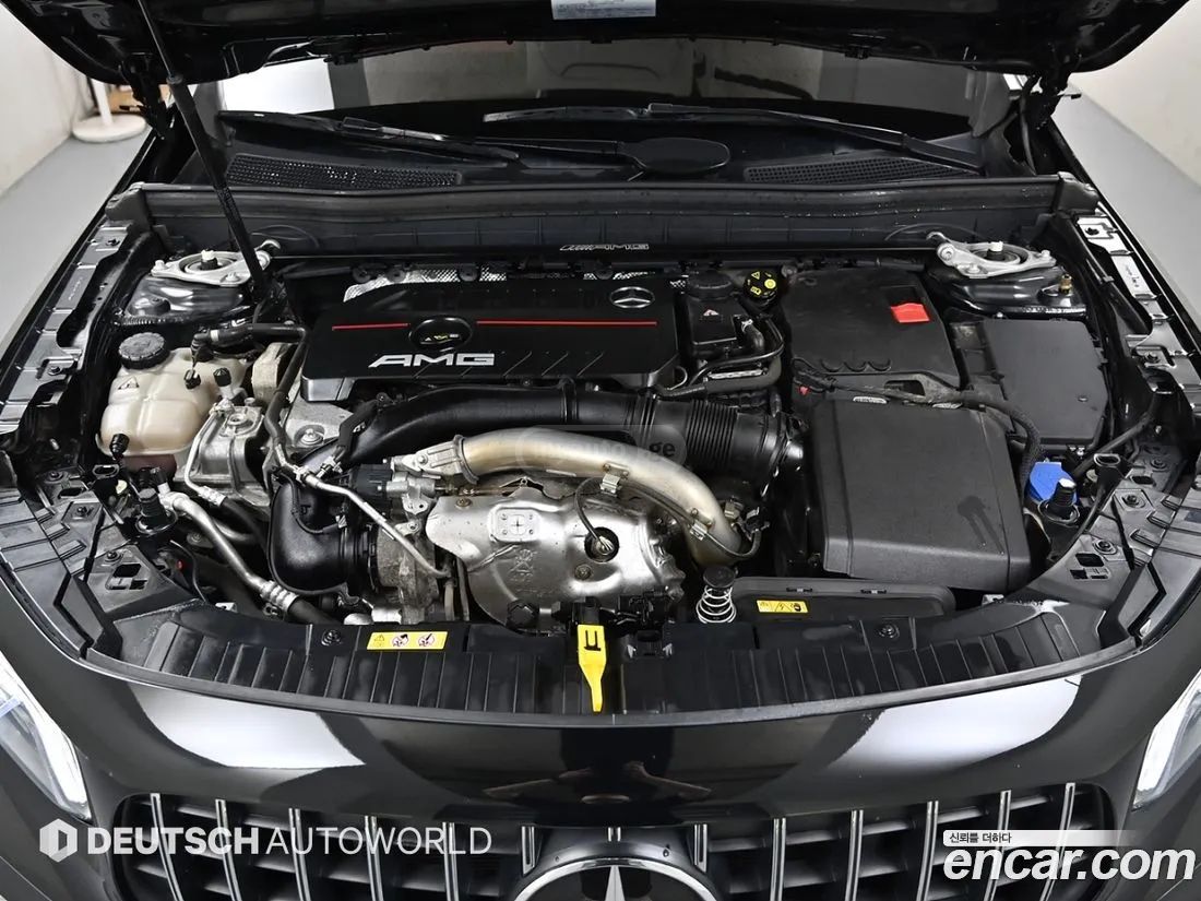 Mercedes-Benz GLB 35 AMG 2023 — миниатюра 6