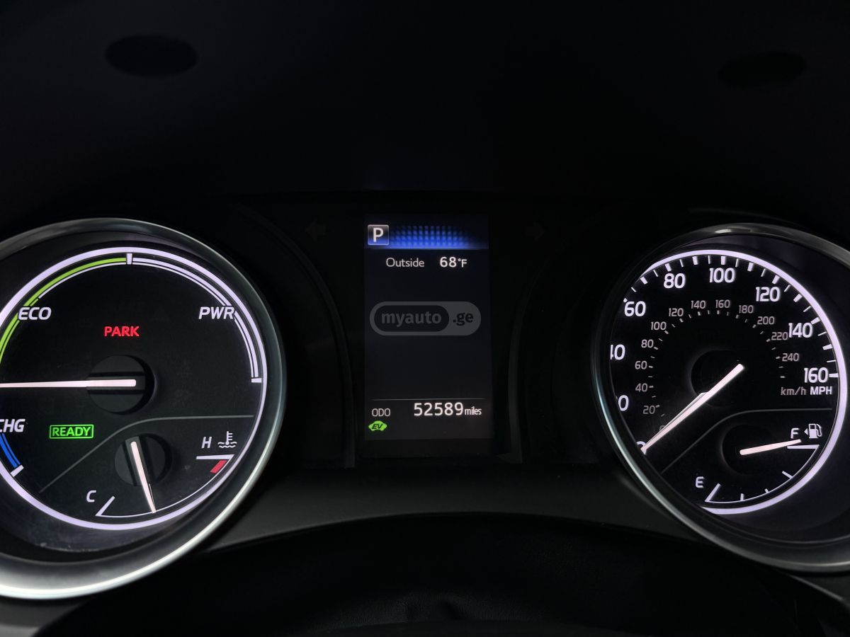 Toyota Camry - фото 10