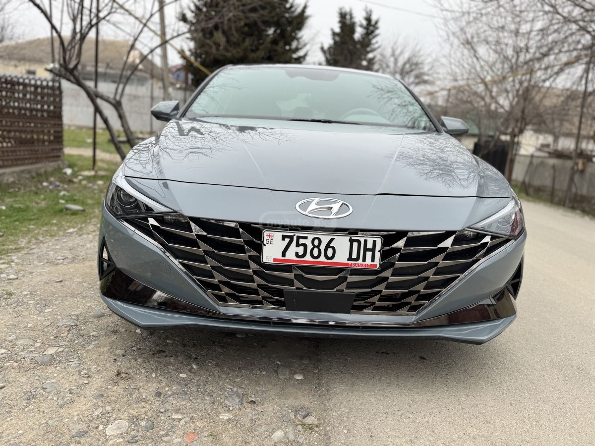 Hyundai SEL 4dr Sedan — миниатюра 2