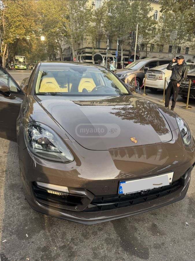 Porsche Panamera - фото 2