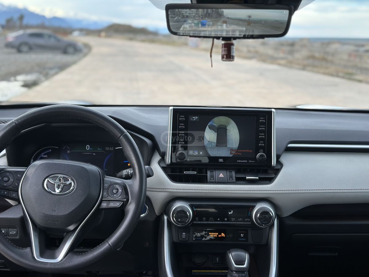 Toyota RAV 4 - фото 11