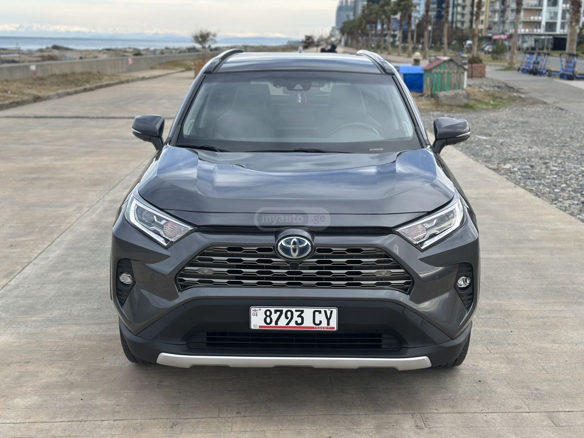 Toyota RAV 4 - фото 5