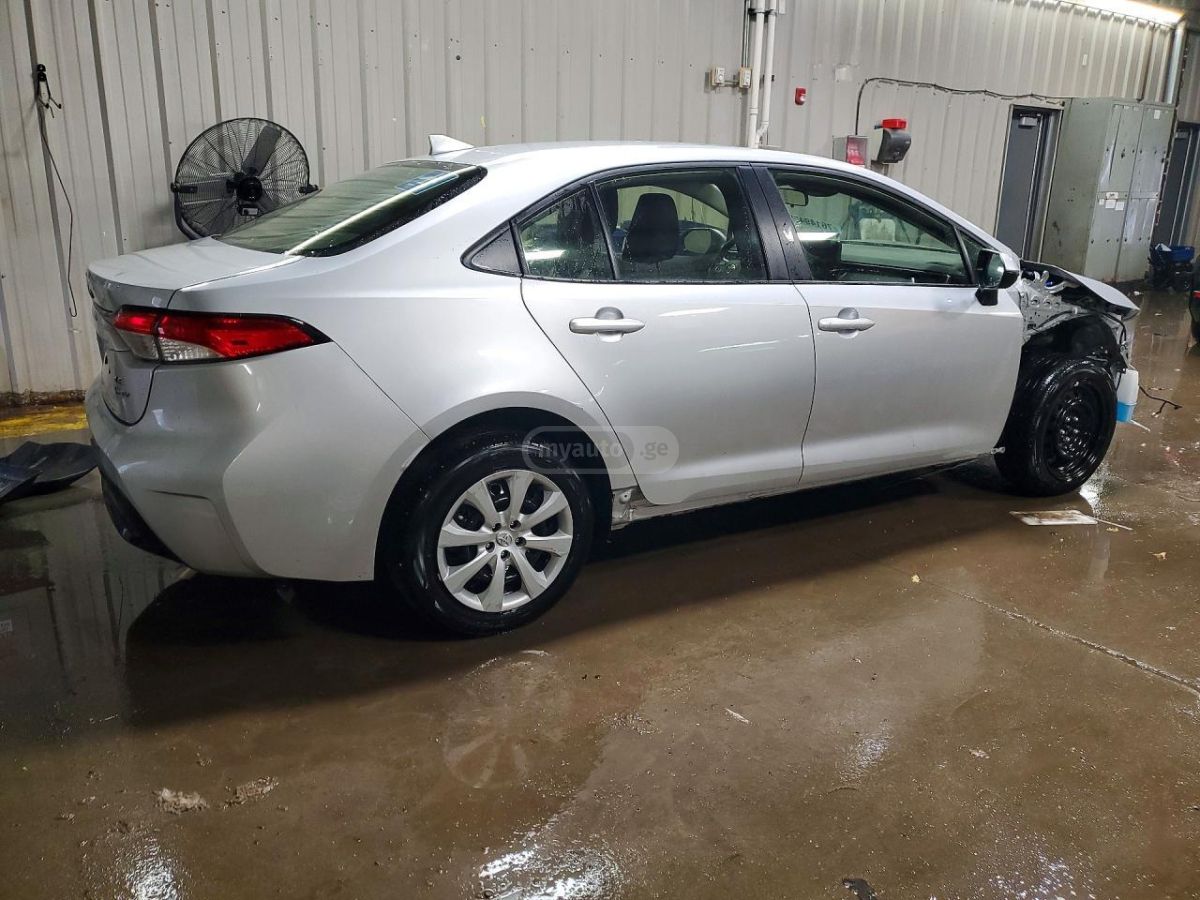 Toyota Corolla - фото 6