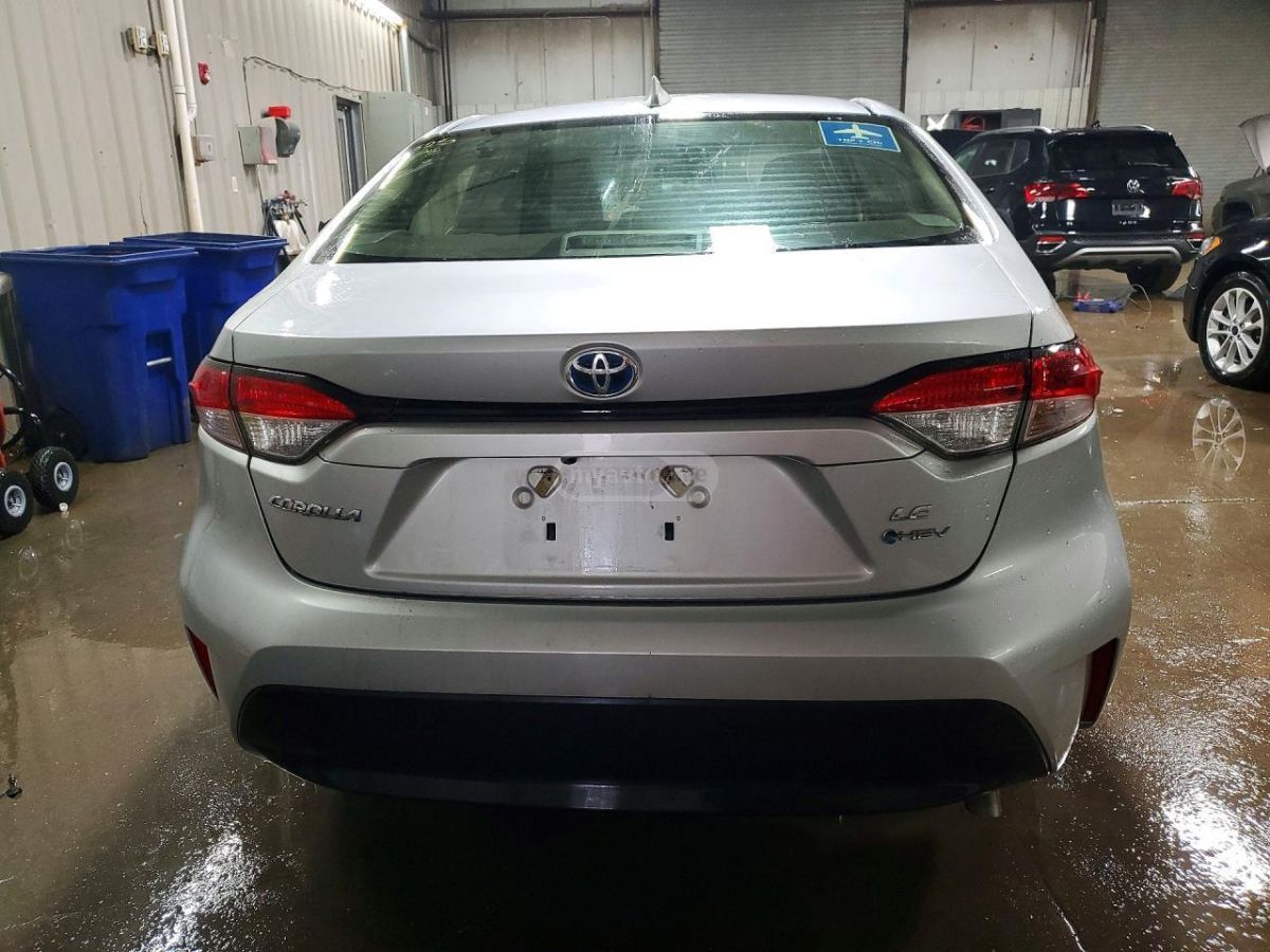 Toyota Corolla - фото 9