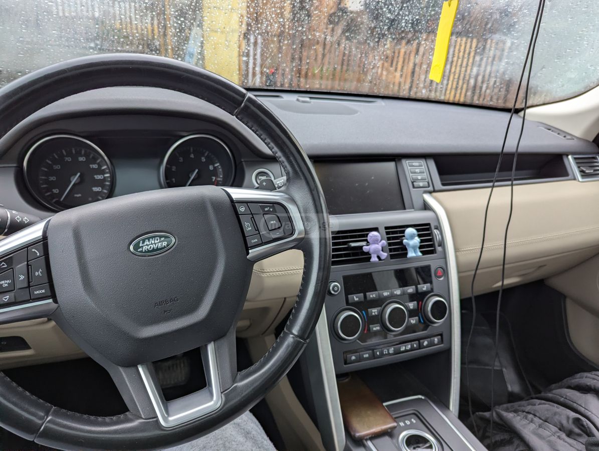 Land Rover Discovery Sport - фото 9
