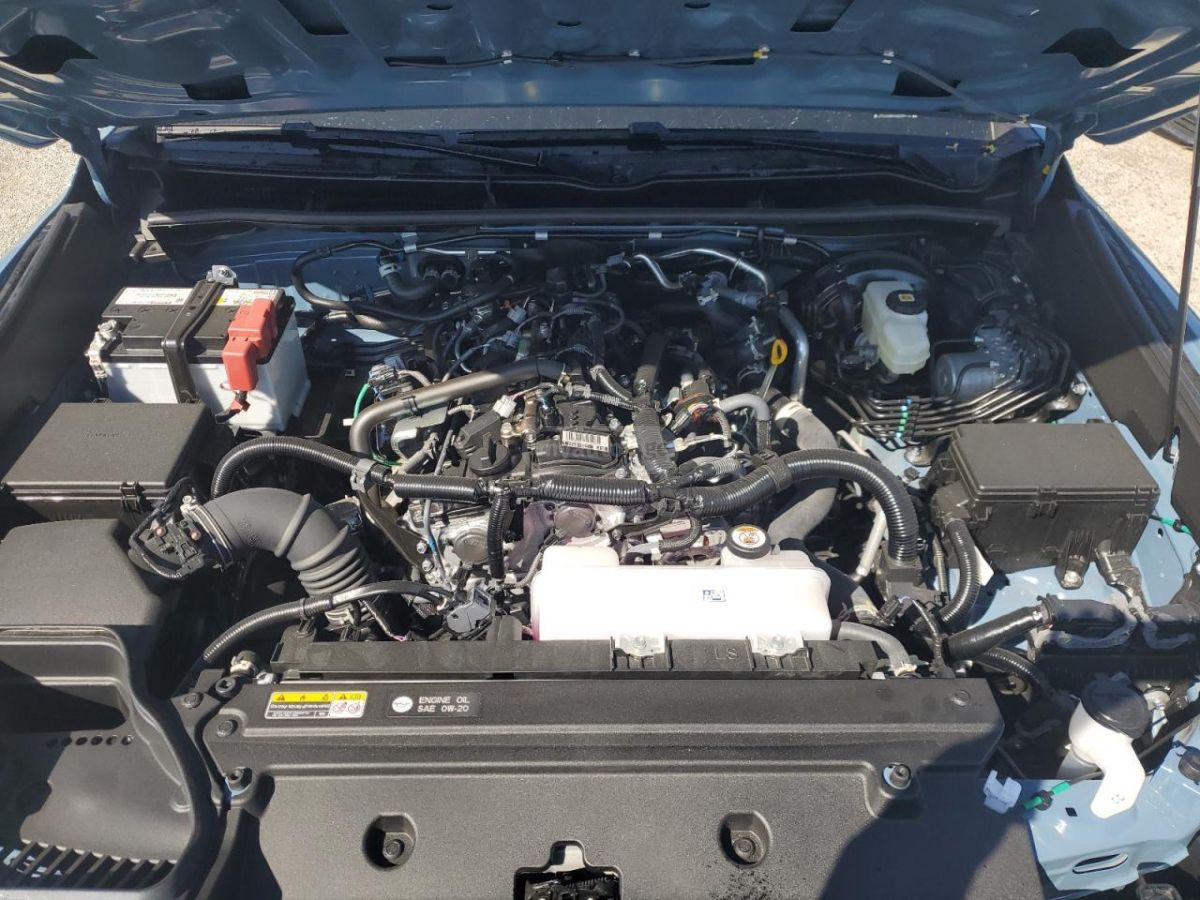 Toyota 4 Runner - фото 12