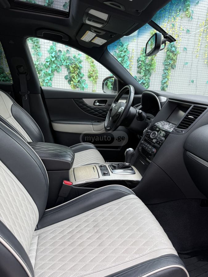 Infiniti FX 37 - фото 9