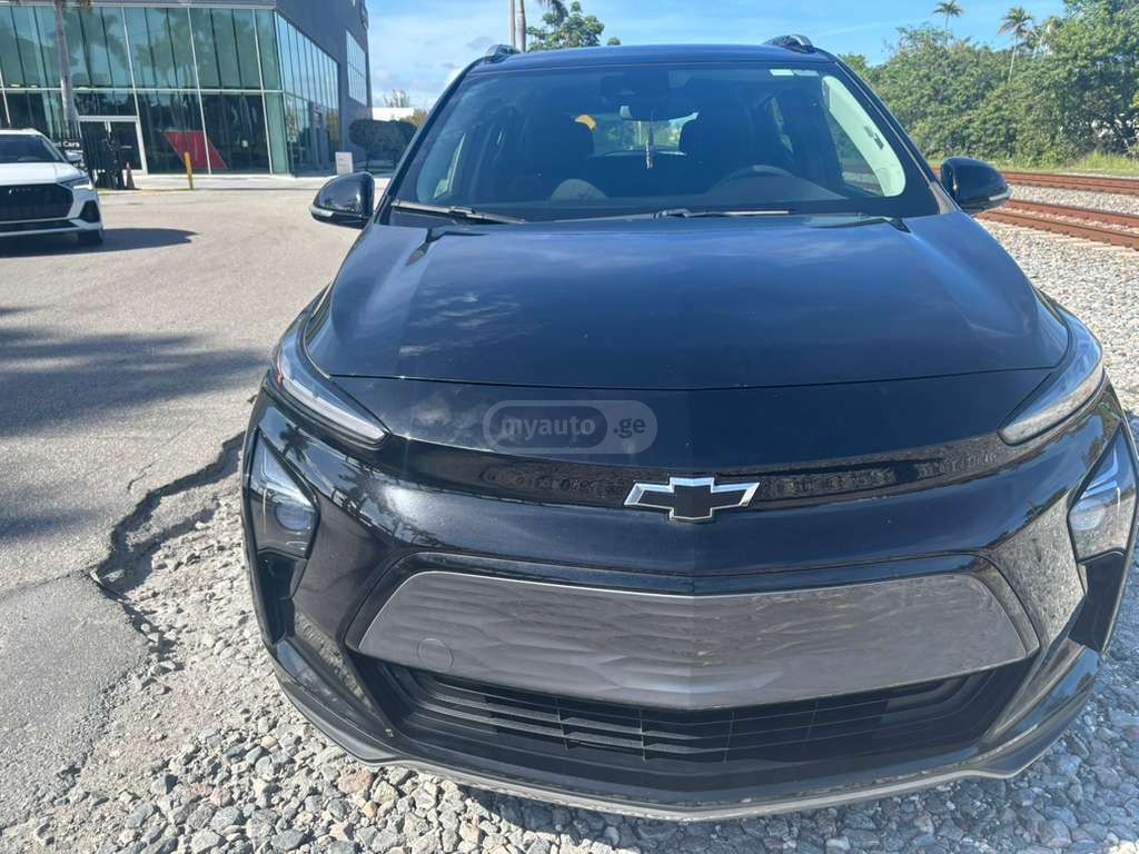 Chevrolet Bolt EUV - фото 2