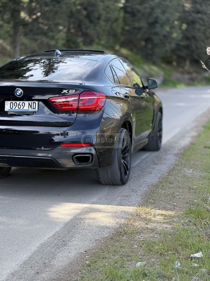 BMW X6 - фото 10