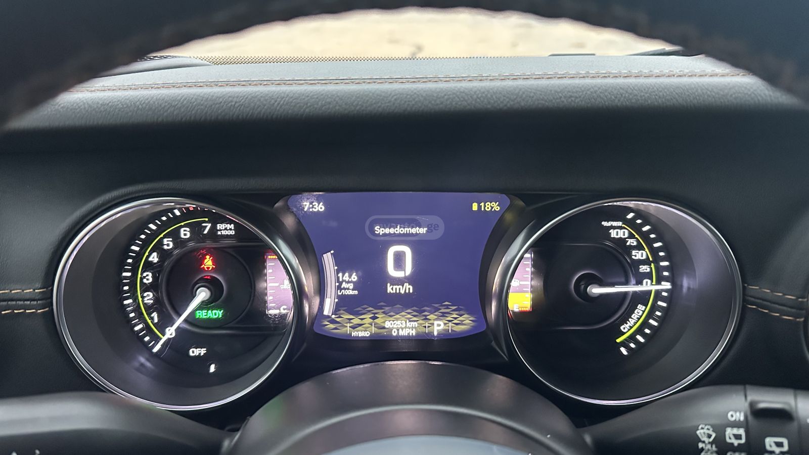 Jeep Wrangler - фото 12