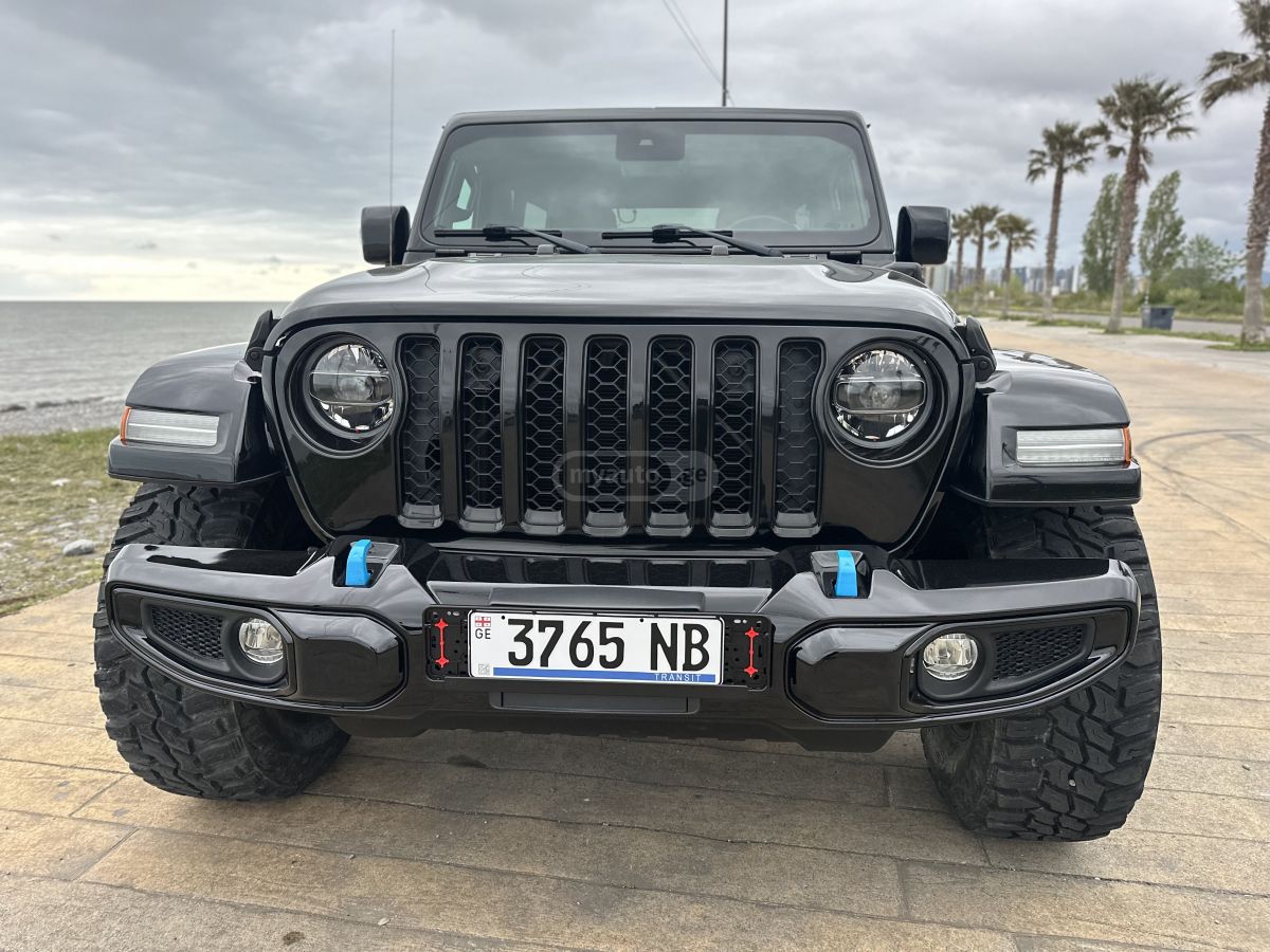 Jeep Wrangler - фото 3