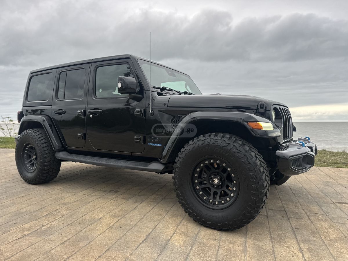 Jeep Wrangler - фото 7