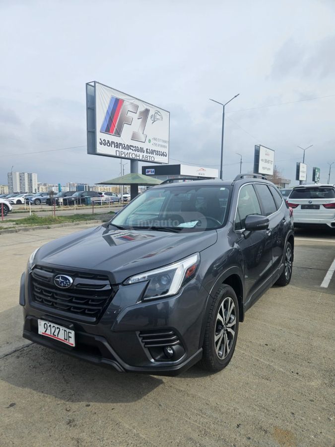 Subaru Limited 4dr All-Wheel Drive CV — миниатюра 10