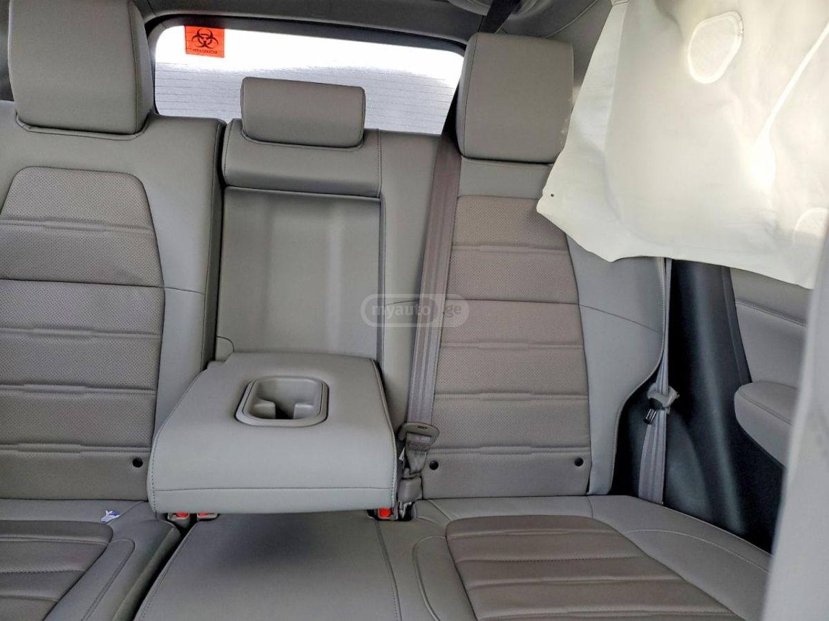 Honda CR-V - фото 10