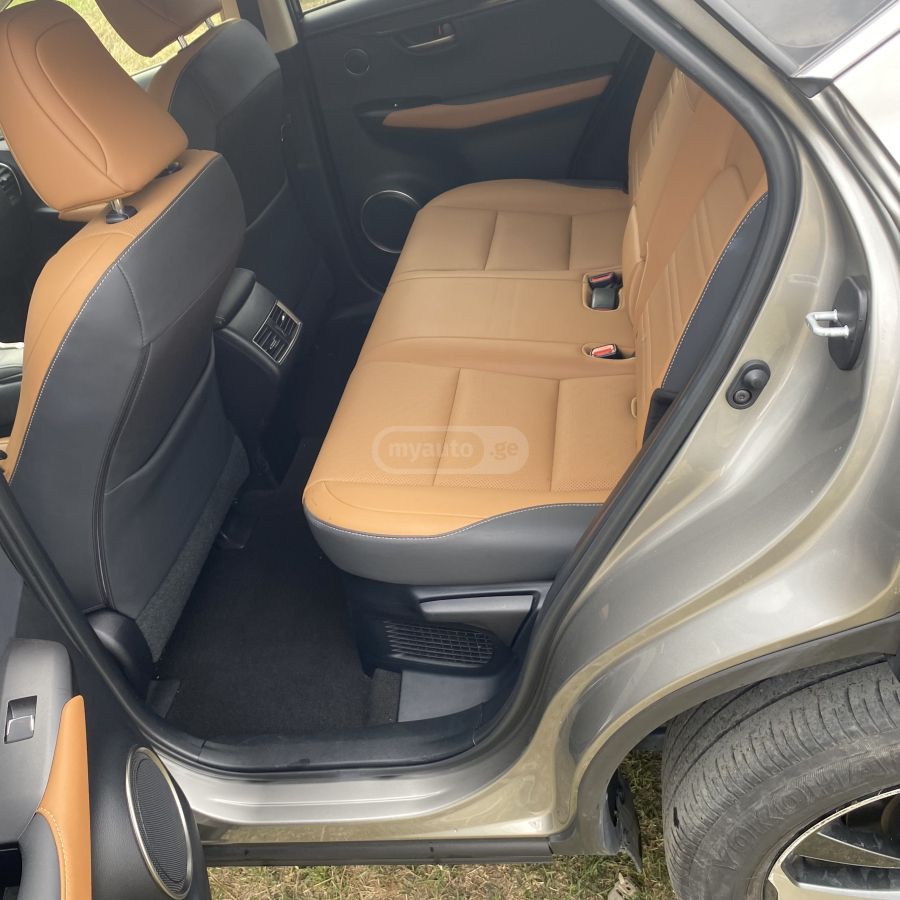 Lexus NX 300 - фото 14