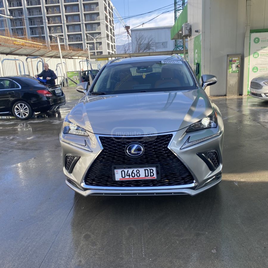 Lexus NX 300 - фото 8