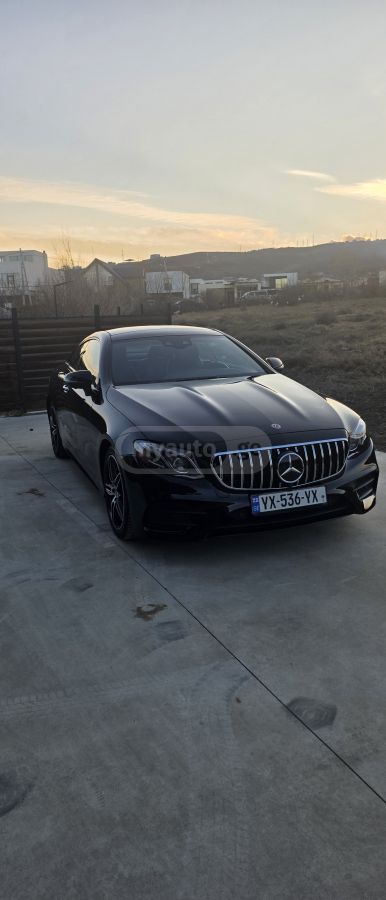 Mercedes-Benz E 450 - фото 1