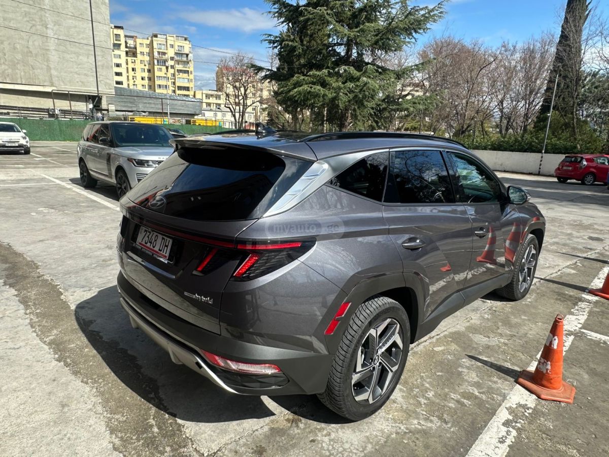 Hyundai  — миниатюра 4