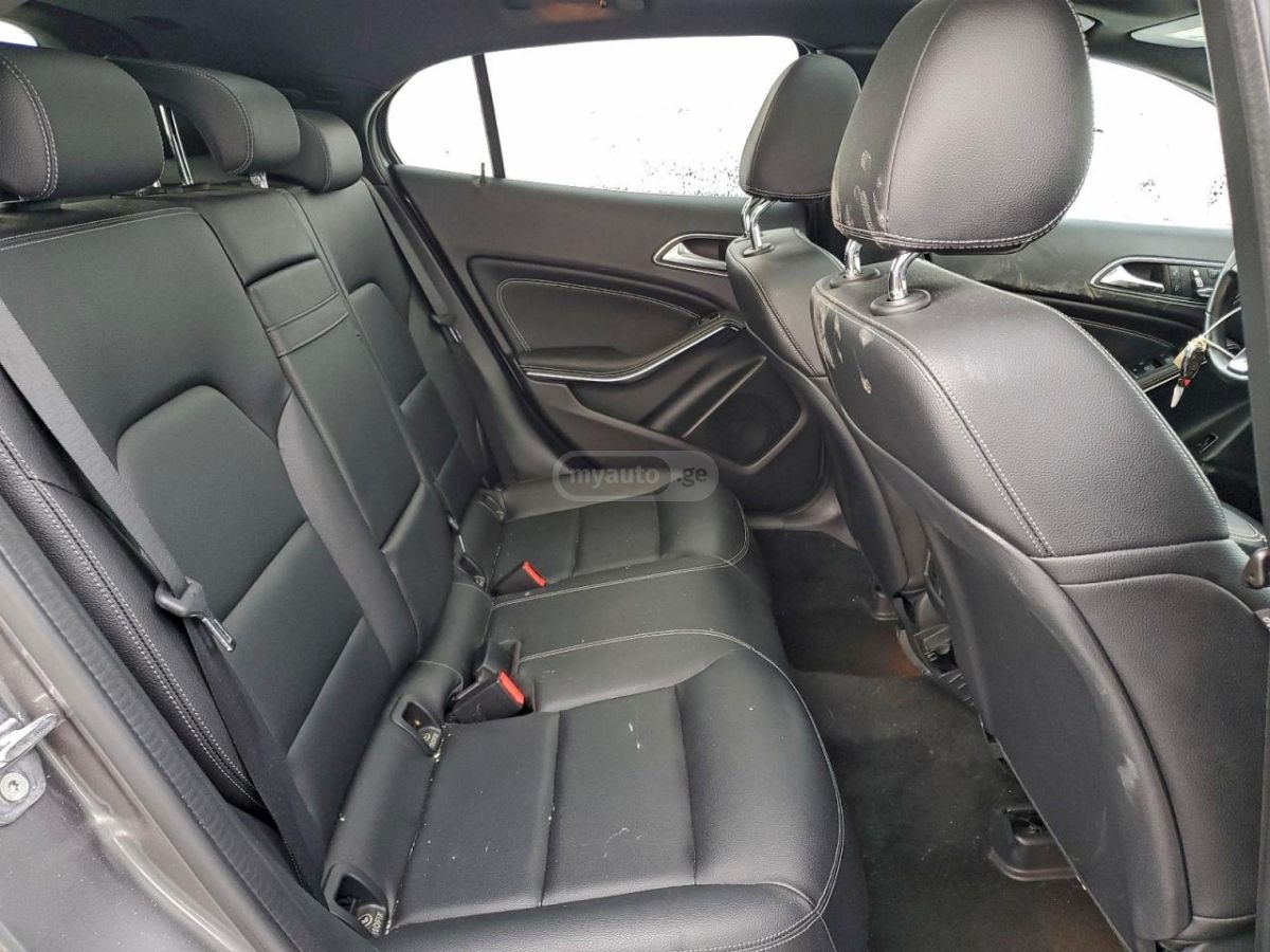 Mercedes-Benz GLA 250 - фото 10