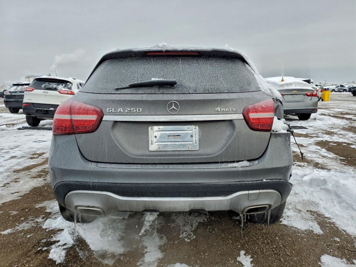 Mercedes-Benz GLA 250 - фото 6