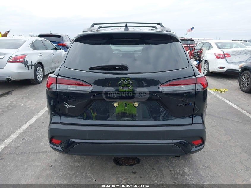 Toyota Corolla cross HYBRID NIGHTSHADE EDITION 2024 — миниатюра 13