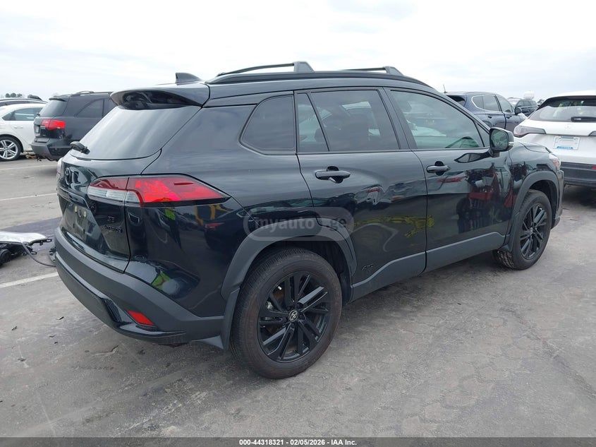 Toyota Corolla cross HYBRID NIGHTSHADE EDITION 2024 — миниатюра 4