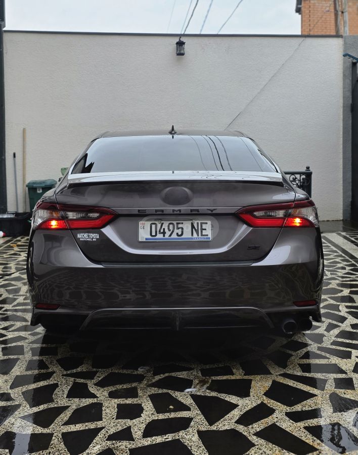 Toyota Camry - фото 5