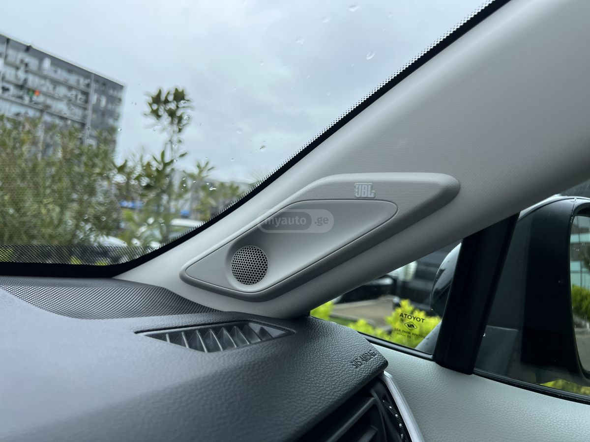 Toyota RAV 4 - фото 13