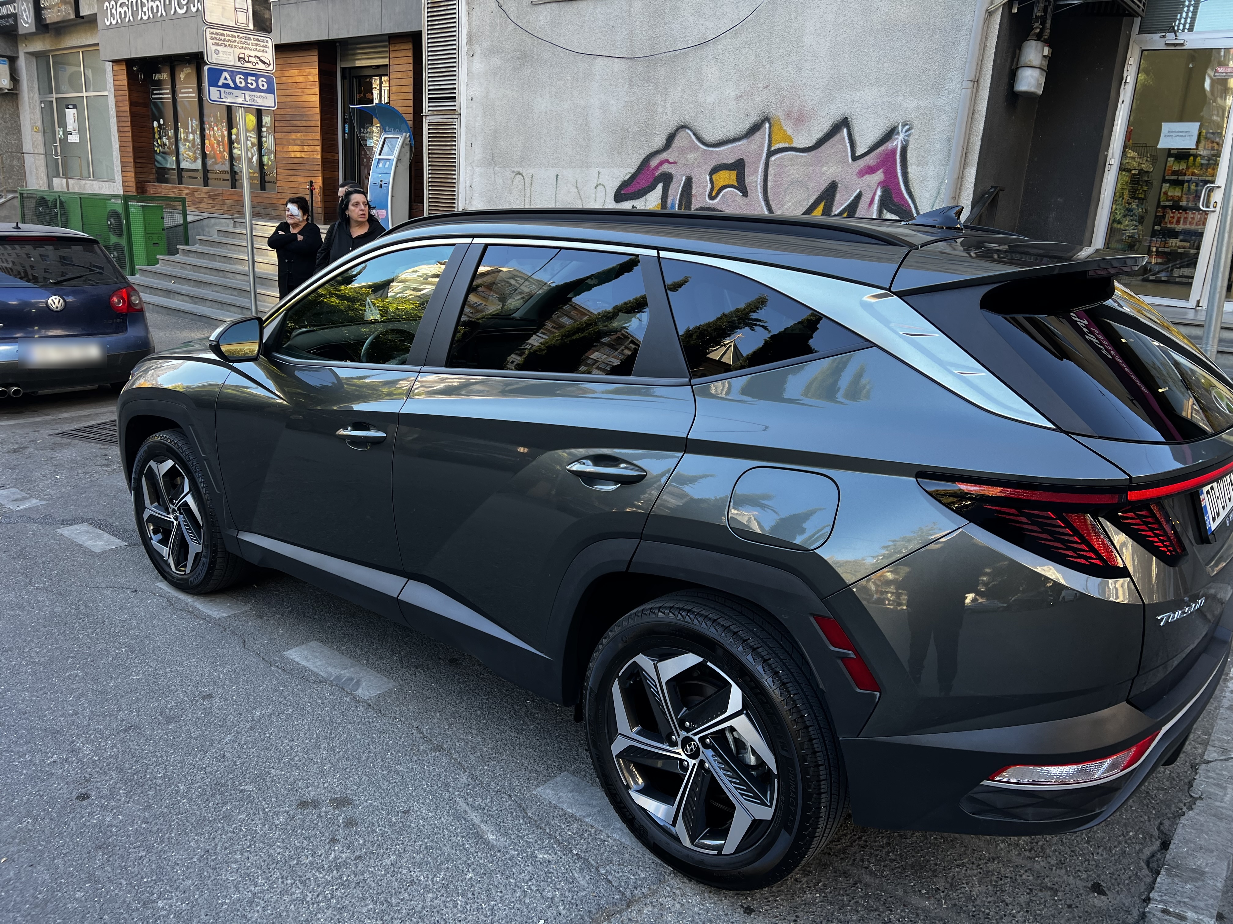 Hyundai Limited 4dr All-Wheel Drive Au — миниатюра 8