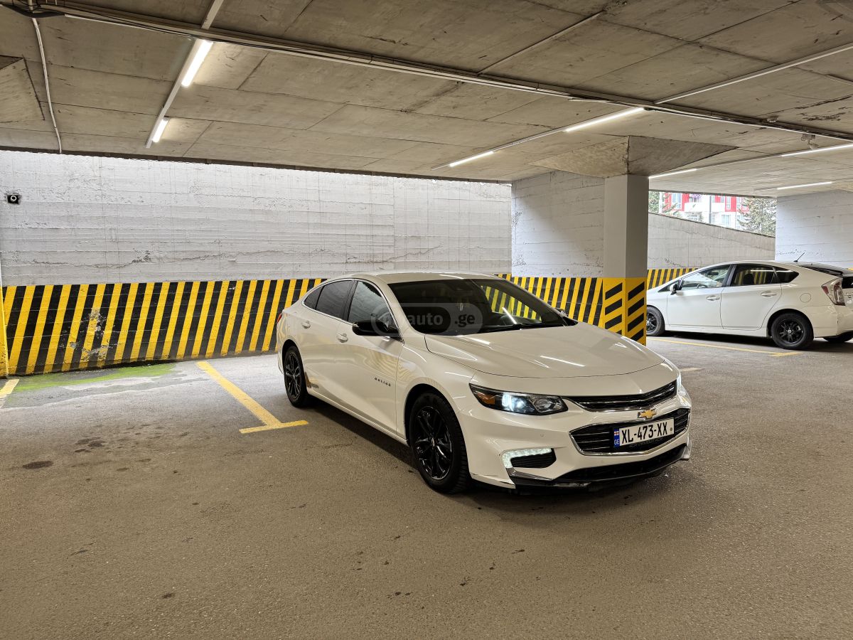 Chevrolet Malibu - фото 1