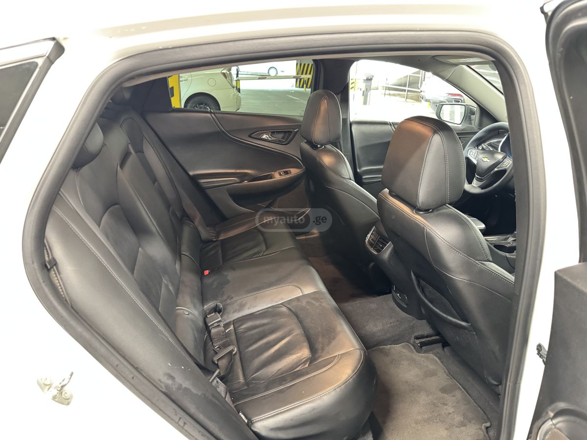 Chevrolet Malibu - фото 9