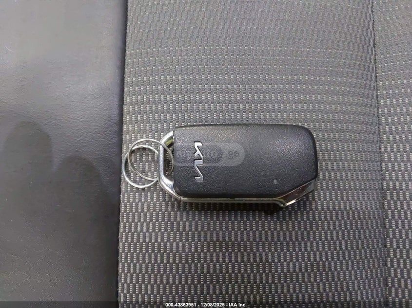 Kia EX TOURING — миниатюра 11