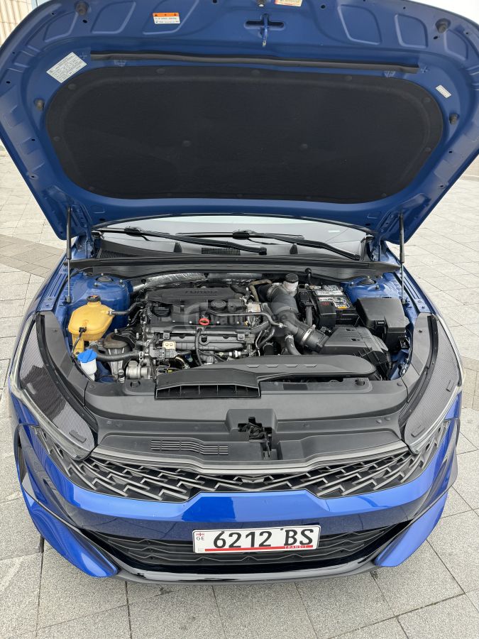 Kia K5 - фото 12