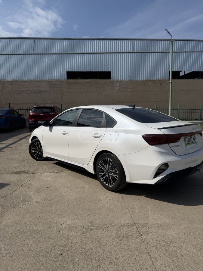 Kia Forte Gt-line 2025 — миниатюра 1