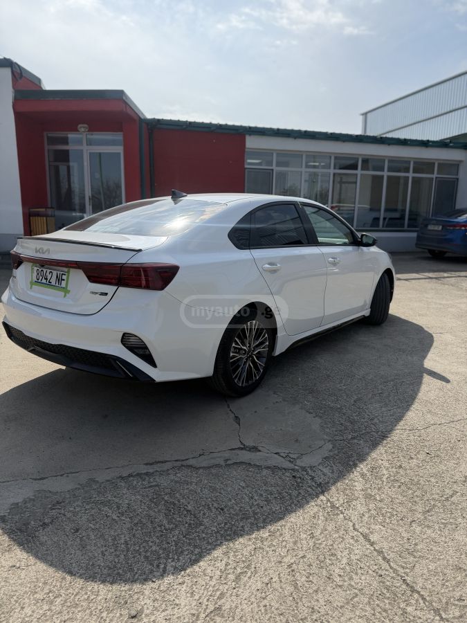 Kia Forte Gt-line 2025 — миниатюра 3